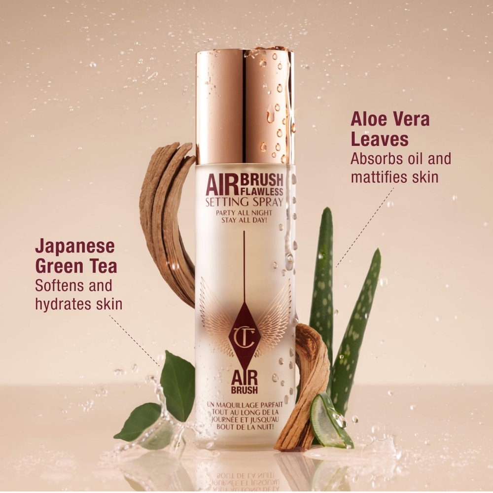 Charlotte Tilbury Airbrush Flawless Setting Spray - Mini - Picture 6 of 8